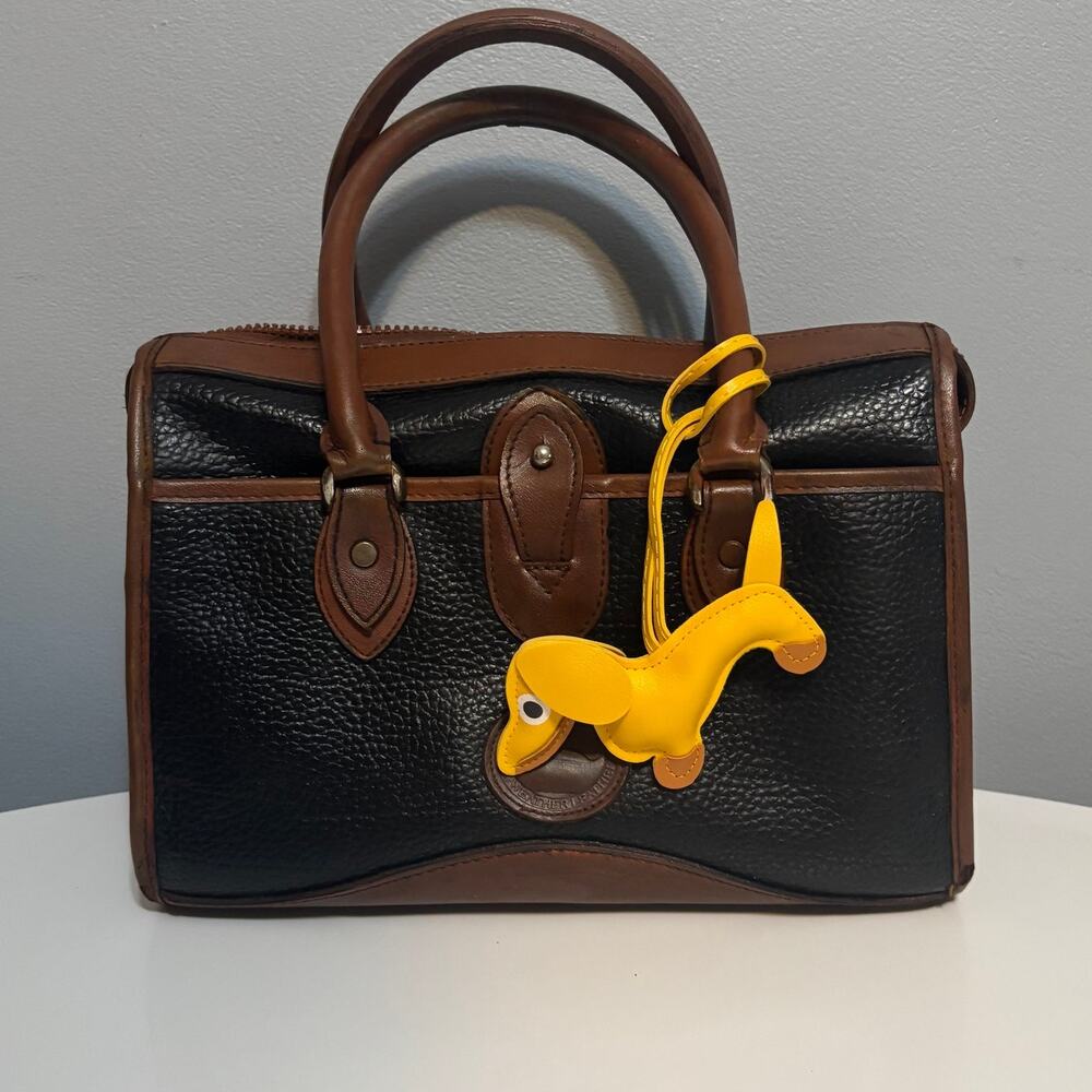 Dachshund Bag Charm Keychain Faux Leather Dog Mom Y2K Cottagecore Yellow NWT - Picture 8 of 11